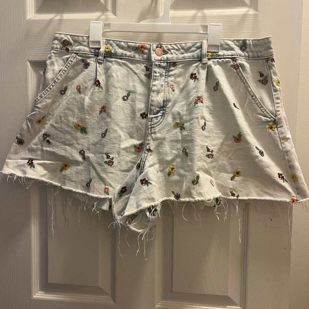 Wild Fable Floral Embroidered Jean Shorts